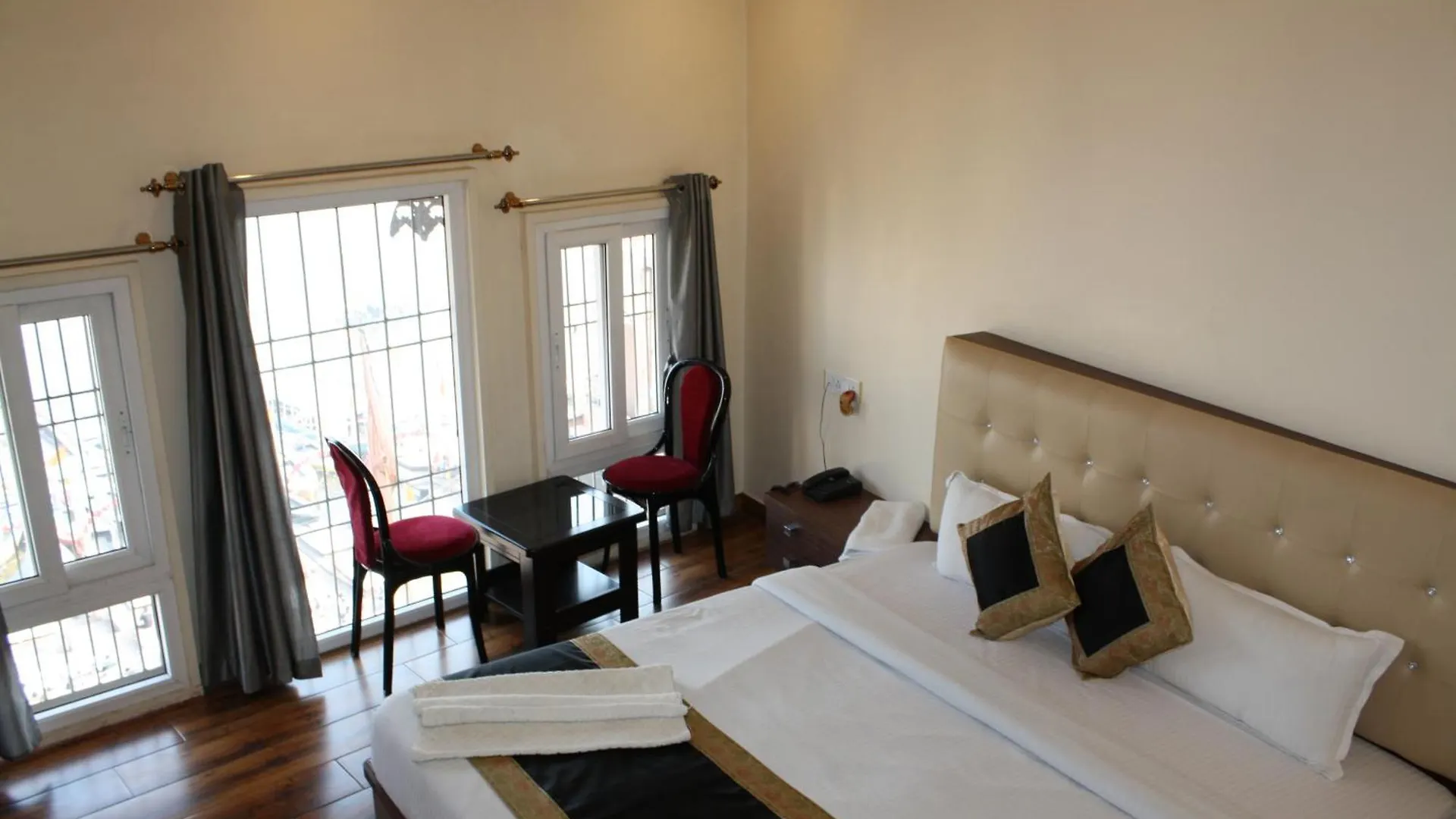 Raghunath Palace Home Stay 瓦拉纳西 民宿