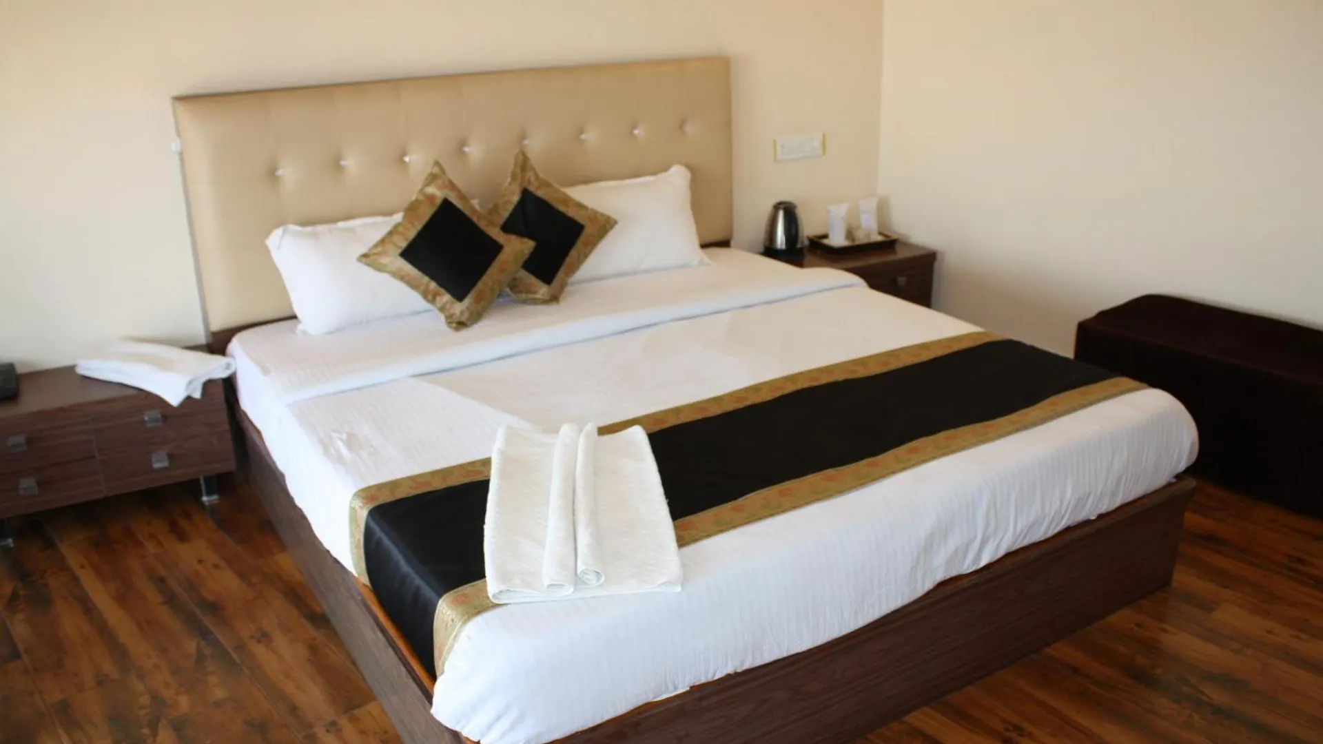 Raghunath Palace Home Stay 瓦拉纳西